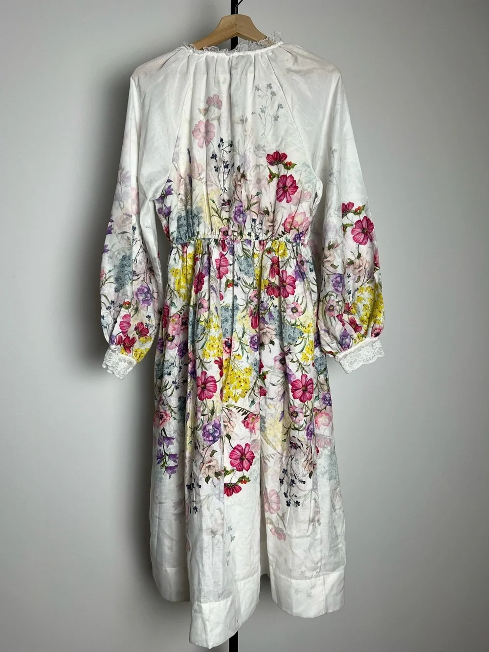NWT Let Me Be Floral Midi Dress - Picture 5 of 13